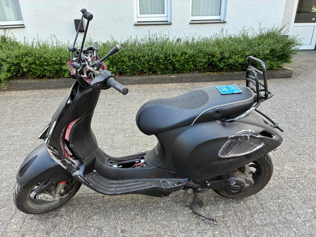 Vespa Sprint snorscooter A-klasse 25km, Ophalen