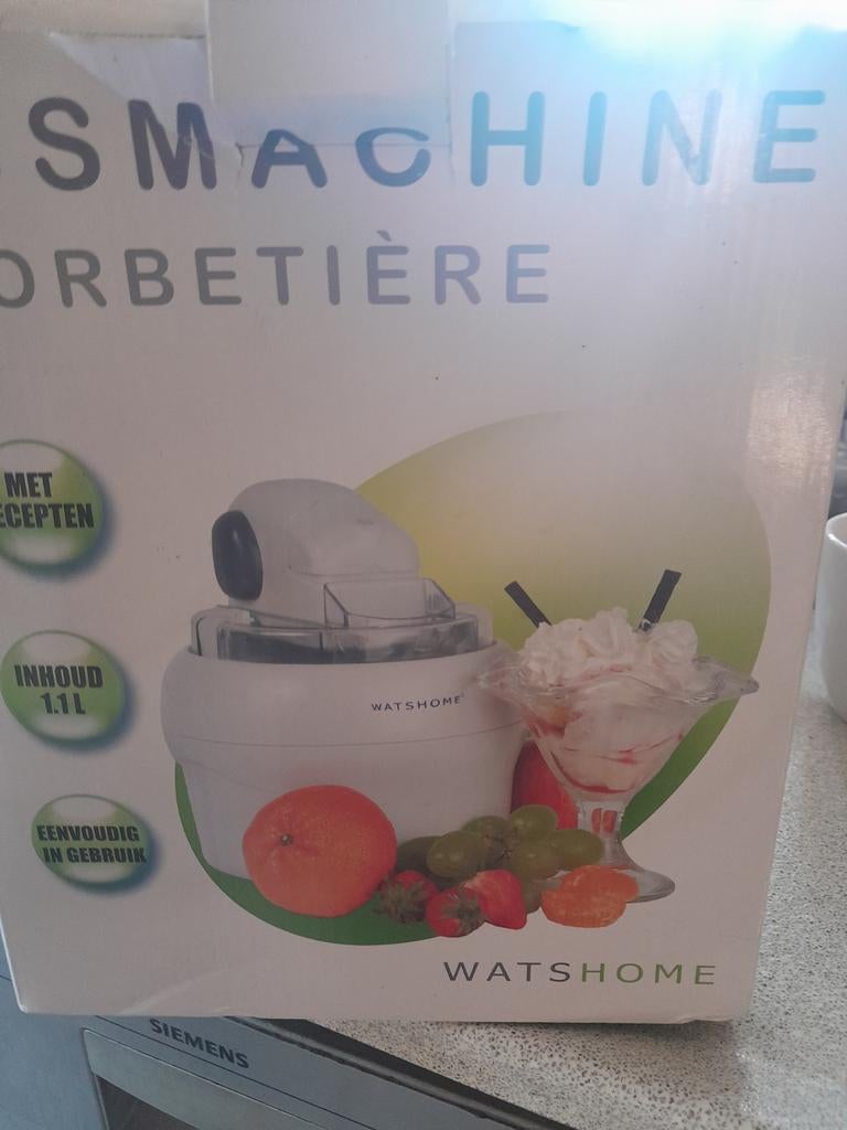 WatsHome IJsmachine / Sorbetière - 1.1L, met recepten, Ophalen of Verzenden, Nieuw, Koelelement