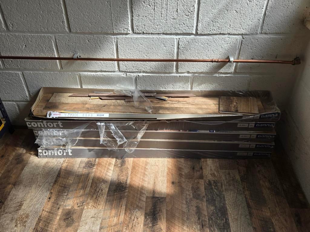 Laminaat, Ophalen, Minder dan 25 mm, Nieuw, Plank