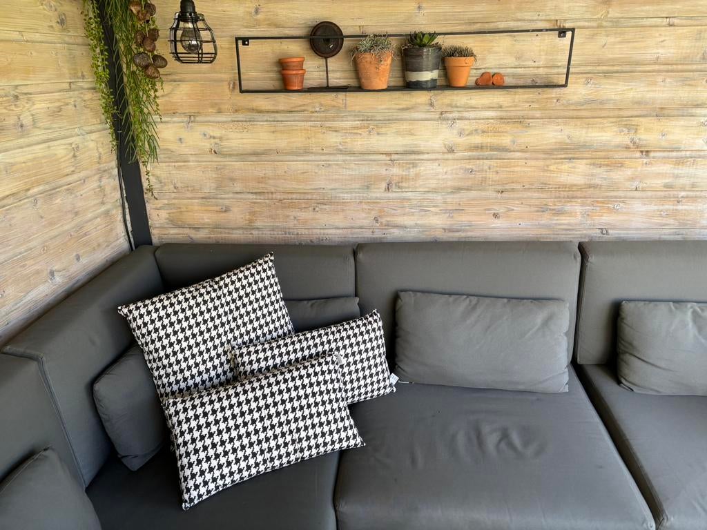 Gloednieuwe Hartman tuinkuss. Poule Black 50x30 € 13,50 p.st, Ophalen of Verzenden, Nieuw, Zwart, Rechthoekig