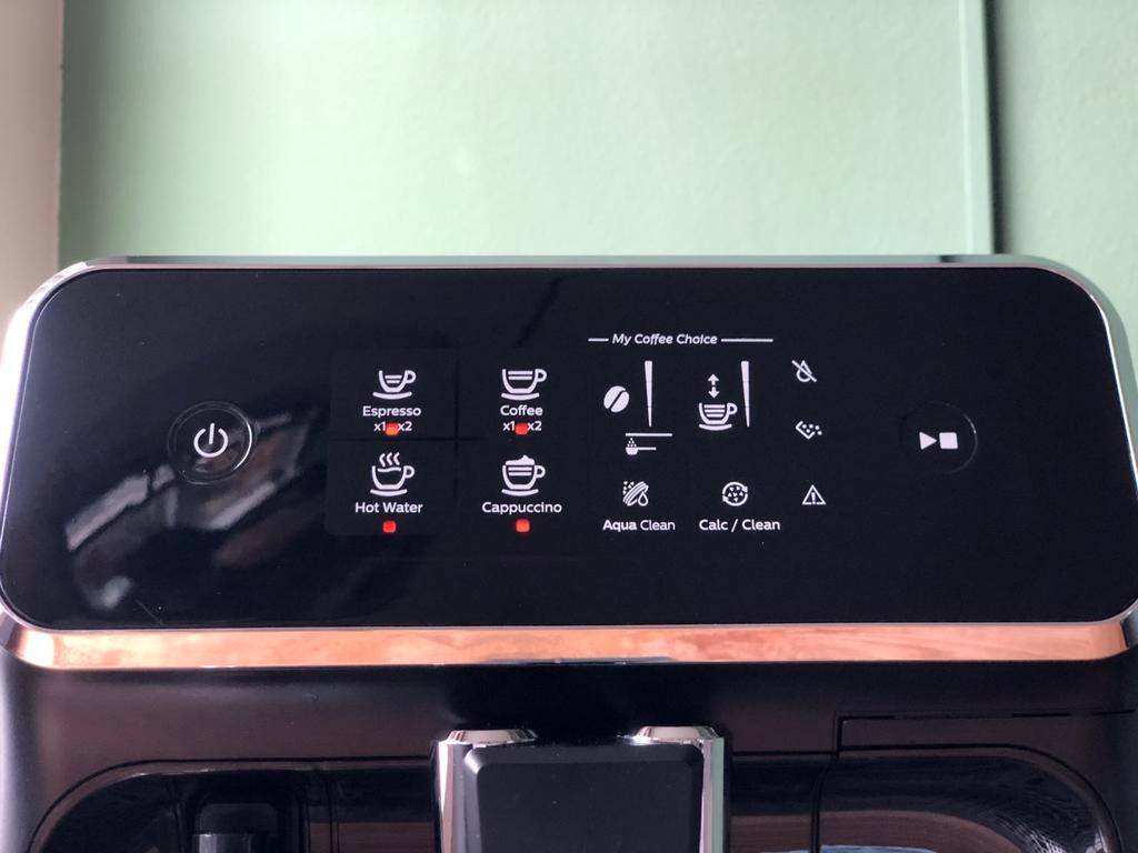 Nagekeken & Grondig Gereinigd - Philips LatteGo 2200 Series, Support@philips.com, Tussendiepen 4, 9206 AD Drachten, Nederland