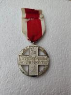 red cross medal, Verzamelen, Ophalen of Verzenden, Marine, Amerika, Embleem of Badge