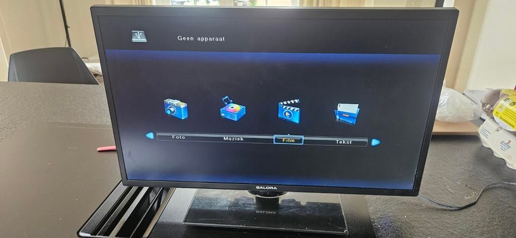 Salora 22 inch tv / monitor, Ophalen, 50 Hz, Overige merken