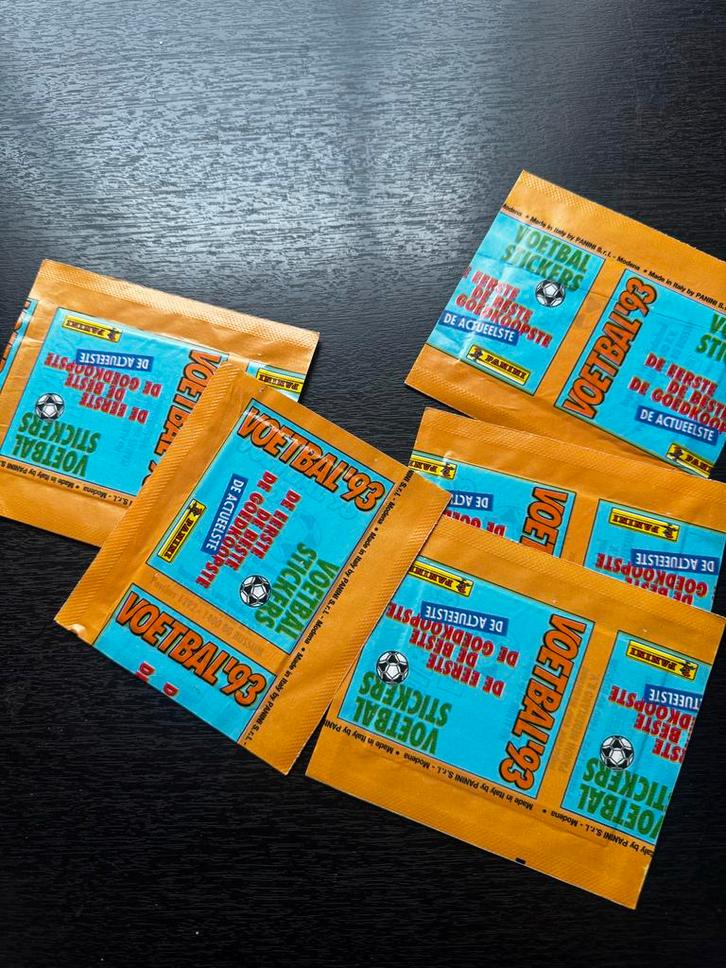 Panini Voetbal 93 Stickers - Ongeopende Zakjes (5 stuks), Verzamelen, Stickers, Nieuw, Sport, Ophalen of Verzenden
