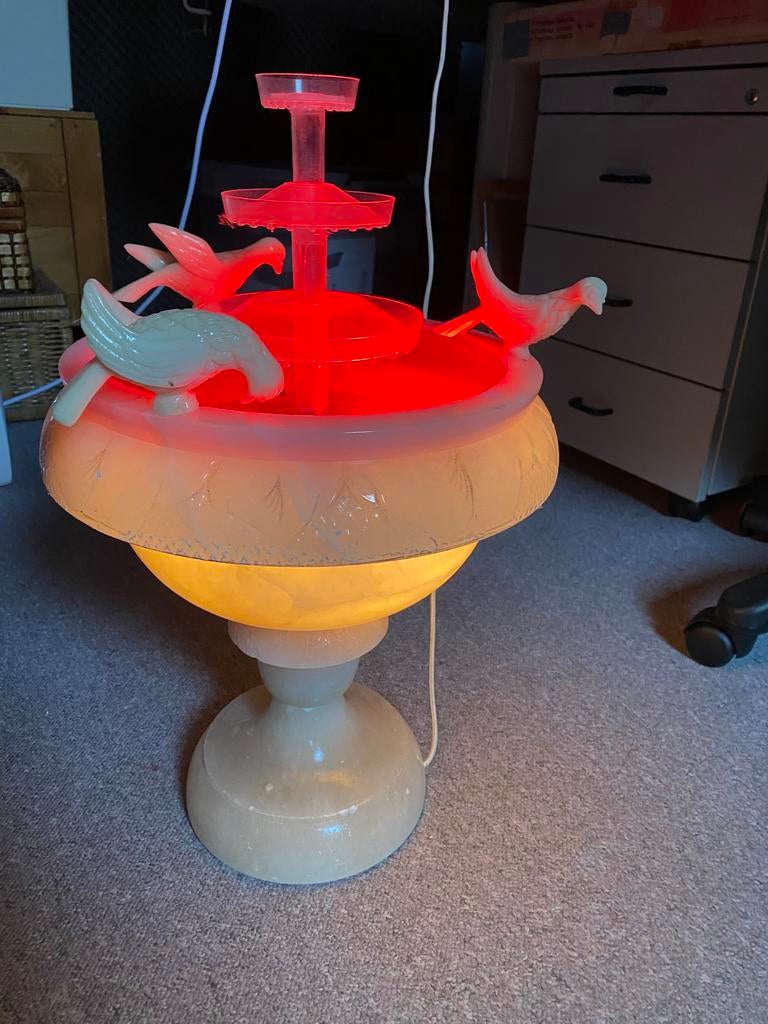 Marmeren waterornament met verlichting, Tuin en Terras, Waterpartijen en Fonteinen, Ophalen of Verzenden, Overige materialen, Waterornament