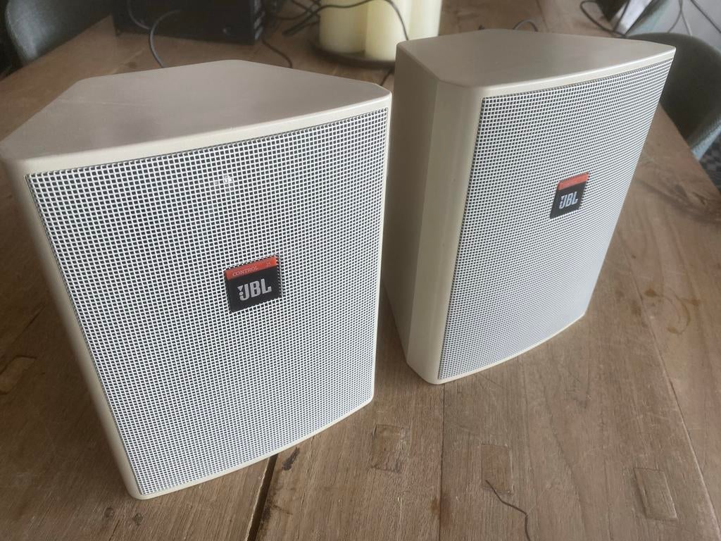JBL Control 25 WH speakers (2 stuks) incl. beugels, JBL, Overige typen, Ophalen of Verzenden, Zo goed als nieuw