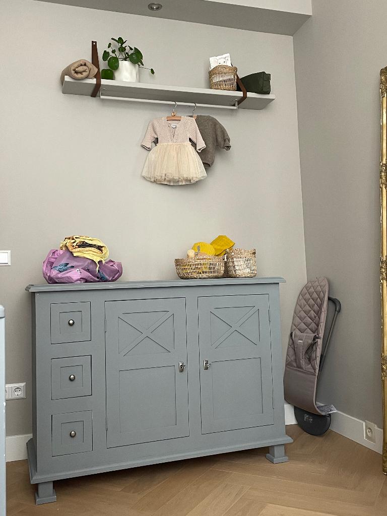 Complete babykamer commode, ledikant en kast, Ophalen, Gebruikt, Kast, 50 tot 70 cm