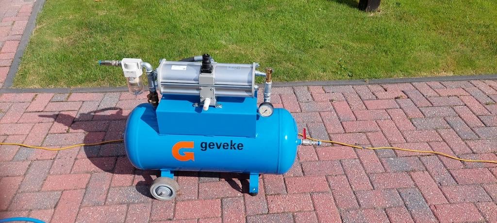 Drukversterker, Ophalen, Gebruikt, 6 tot 10 bar, Minder dan 200 liter/min