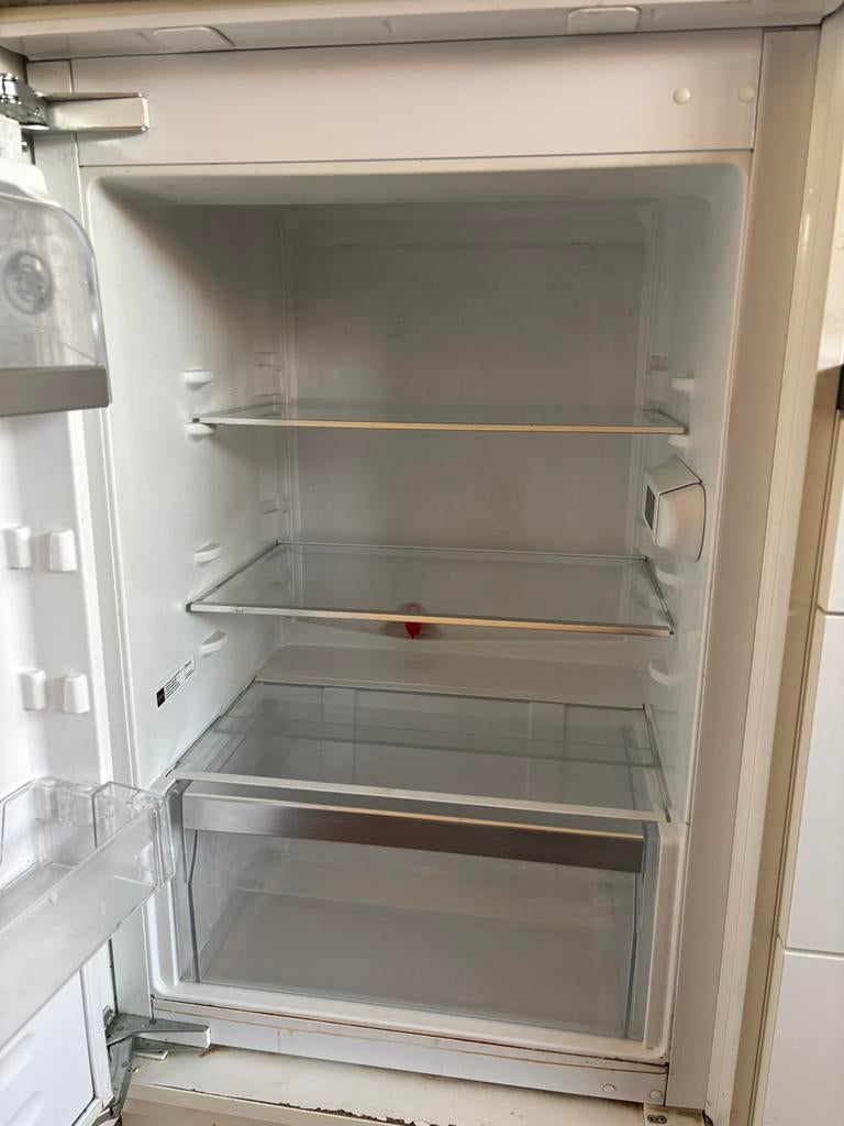 Inbouwkoelkast Whirlpool nishoogte 88 cm, Ophalen, Gebruikt, Zonder vriesvak, 85 tot 120 cm