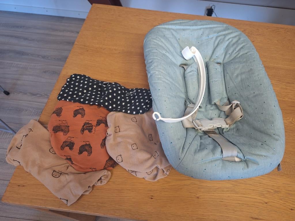 Stokke newborn set met 4 zelfgemaakte hoezen, Kinderen en Baby's, Kinderstoelen, Ophalen, Zo goed als nieuw, Overige typen