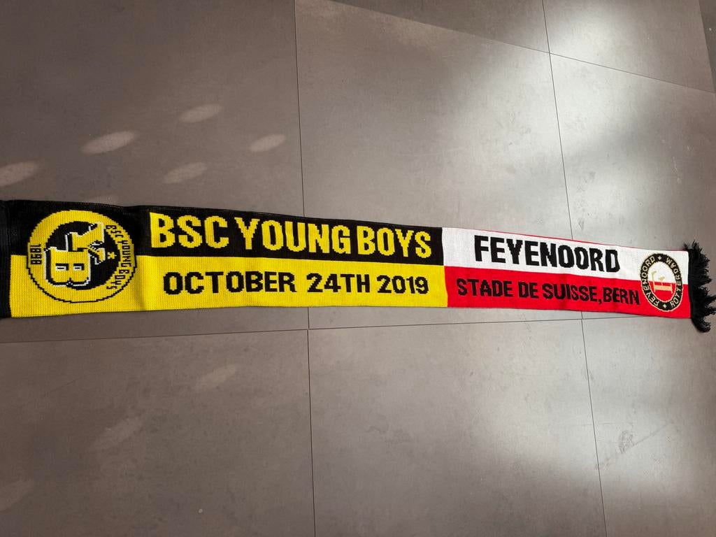 Feyenoord Sjaal - BSC Young Boys, Verzamelen, Ophalen of Verzenden, Nieuw, Feyenoord, Vaantje of Sjaal