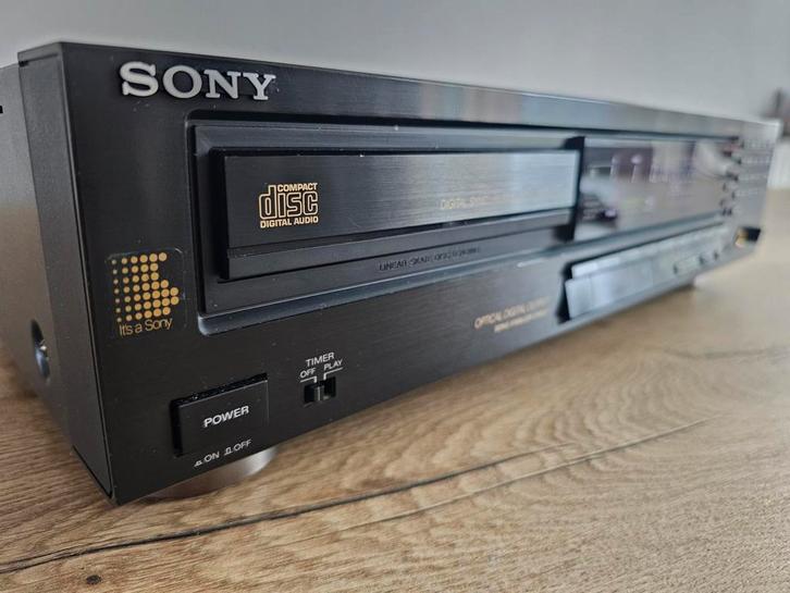 Sony CDP-970 CD-speler 2x Burr Brown DAC en optische uit, Audio, Tv en Foto, Cd-spelers, Gebruikt, Sony, Ophalen of Verzenden