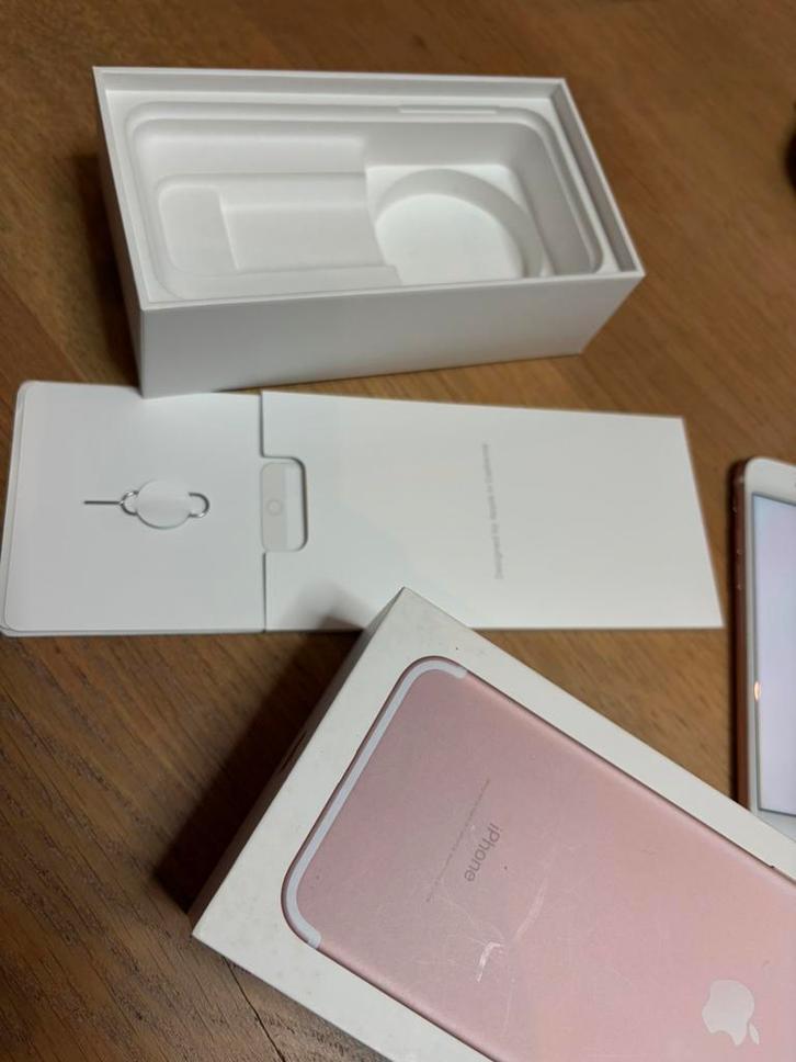Iphone 7 32 gb rose gold 100% batterij capaciteit!!, Telecommunicatie, Mobiele telefoons | Apple iPhone, Gebruikt, 32 GB, Zonder abonnement