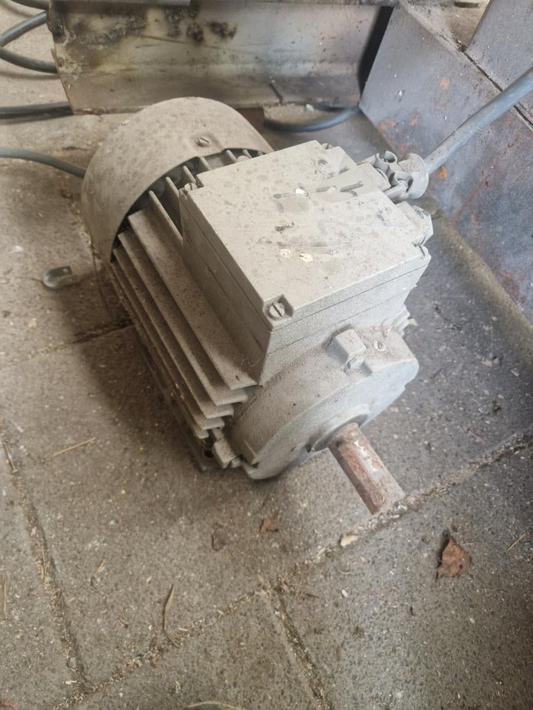 Elektromotor, Doe-het-zelf en Verbouw, Motoren, Ophalen of Verzenden, Gebruikt, Elektromotor, 1400 tot 1800 rpm
