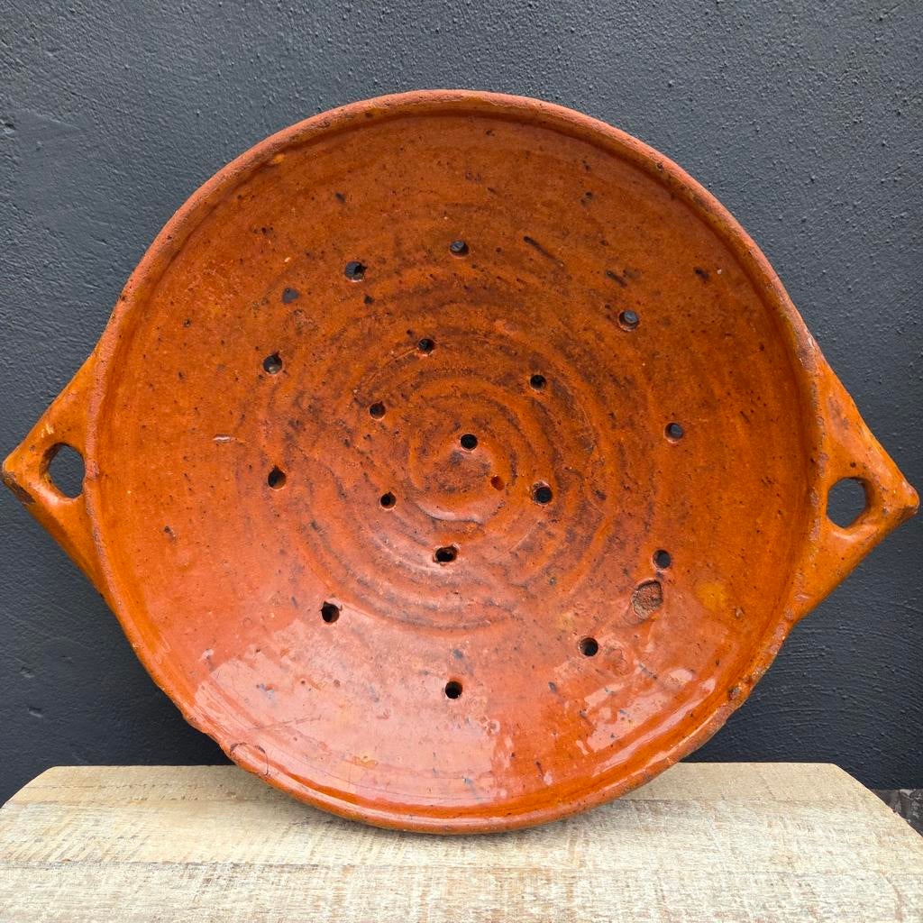Zeldzame 17e-eeuwse aardewerk schaal, treef, Ophalen of Verzenden