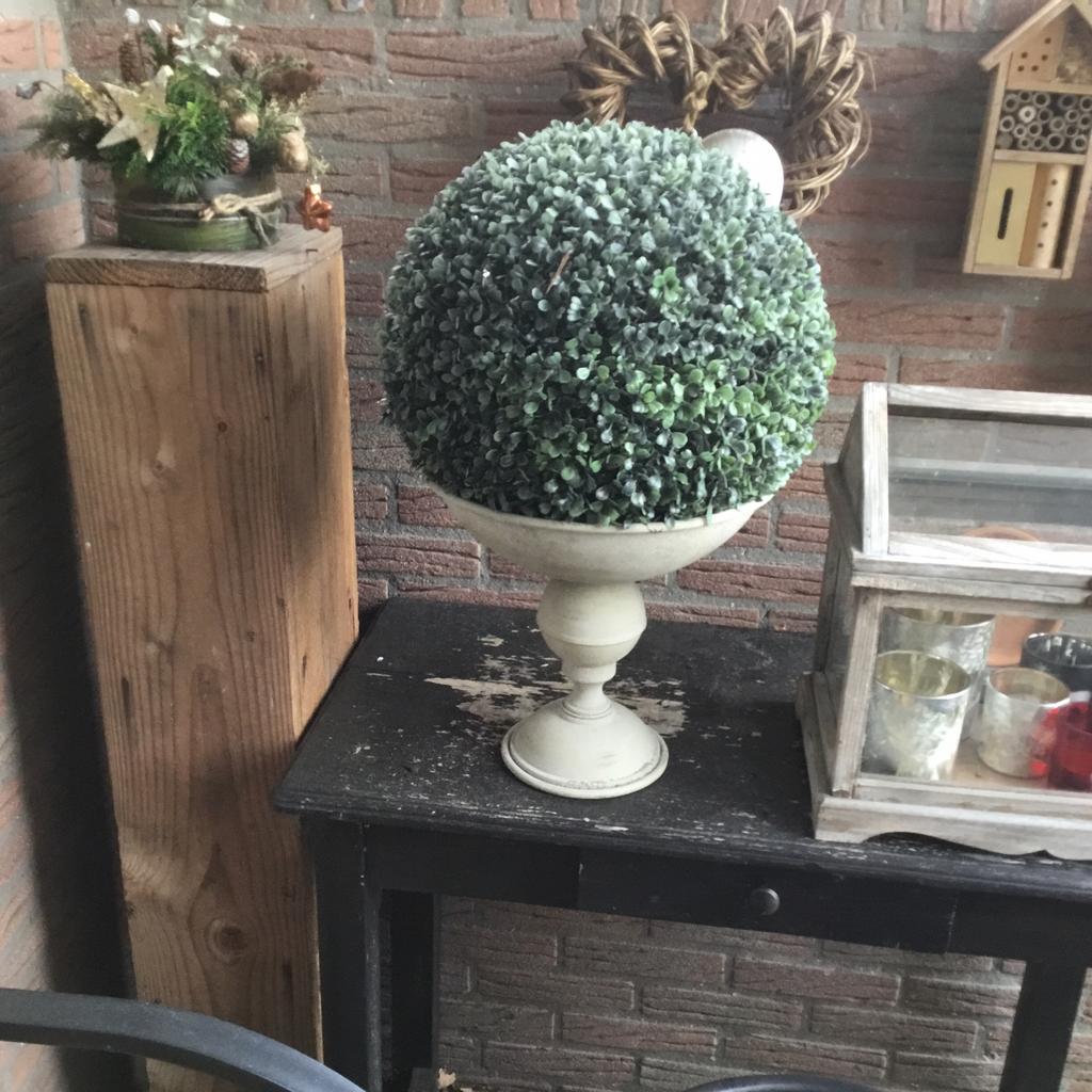 Zinken schaal,op voet met kunststof buxusbol, Ophalen of Verzenden, Zo goed als nieuw