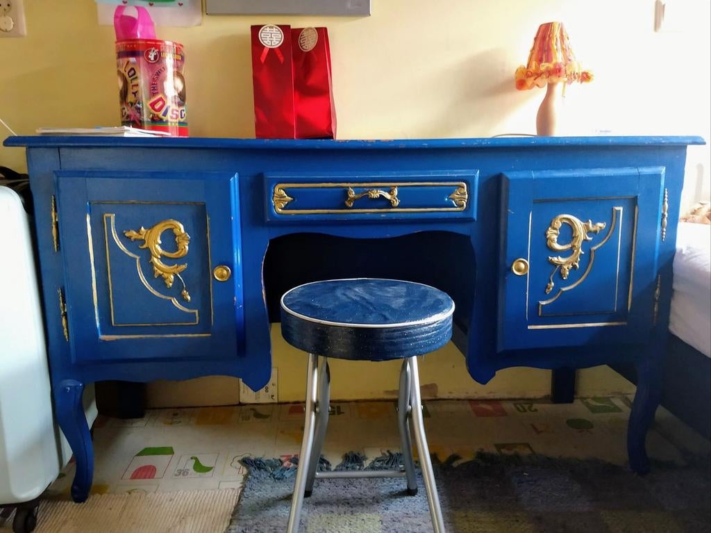 Klein vintage dressoir, kaptafel €15,-, Ophalen, Gebruikt, 100 tot 150 cm, Met lade(s)