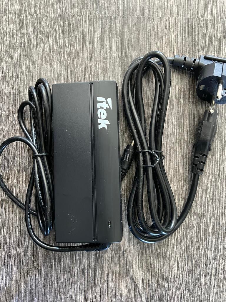 Acculader elektrische fiets 36V – ITEK, Ophalen of Verzenden, Nieuw, Overige merken