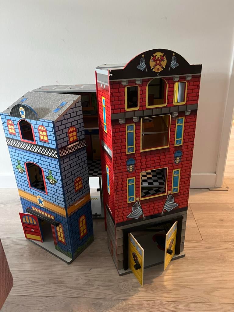 Leuk speelhuis: politie en brandweer (Kidkraft), Ophalen, Gebruikt, Jongen of Meisje