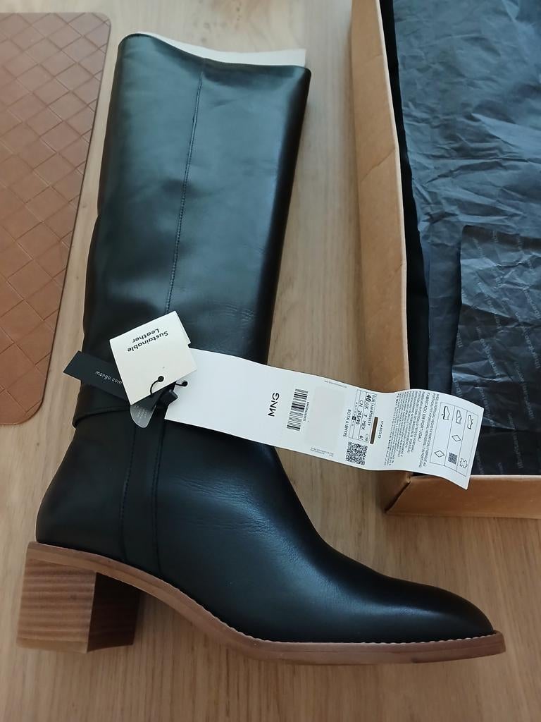 Prachtige leren laarsjes, van mango, nieuw. AFGEPRIJSD, Kleding | Dames, Schoenen, Hoge laarzen, Mango, Zwart, Nieuw
