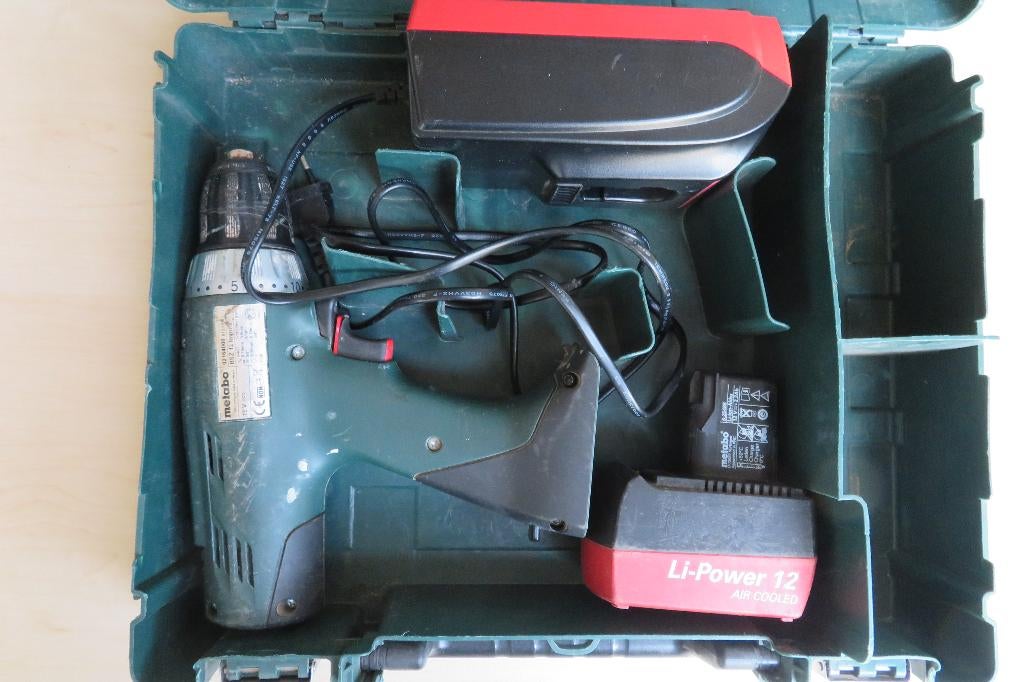 Metabo BSZ 12 Impuls accuboormachine, Gebruikt, Variabele snelheid, Ophalen of Verzenden, Boor- en Schroefmachine