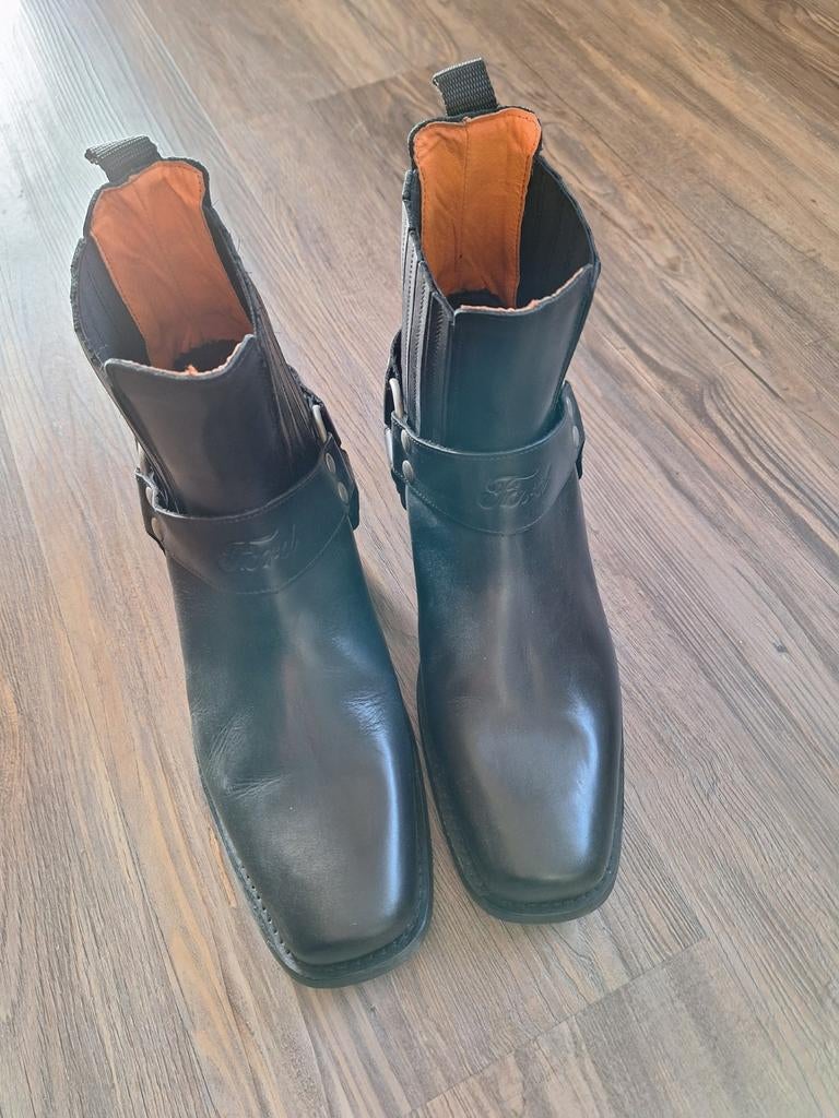 Mooie laarzen ,stompe neus nieuw maat 45, Ophalen of Verzenden, Nieuw, Zwart, Boots