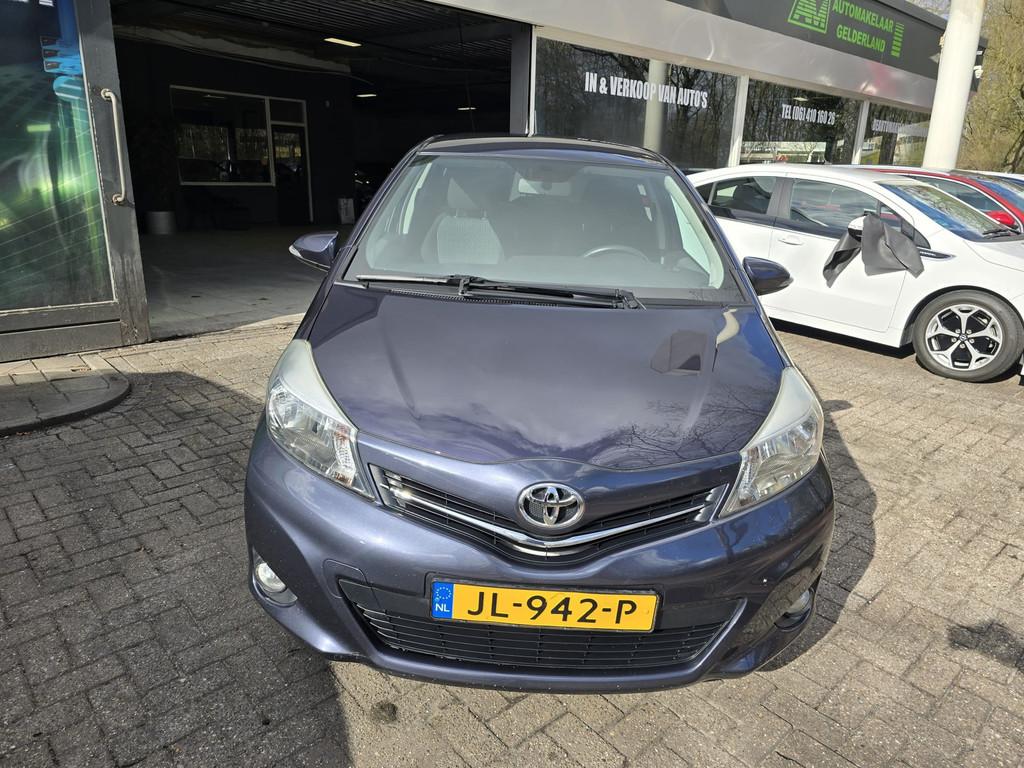 Toyota Yaris 1.3 VVT-i Aspiration | 2E EIGENAAR | 12MND GARA, Auto's, Toyota, Voorwielaandrijving, Euro 5, Stof, 1329 cc