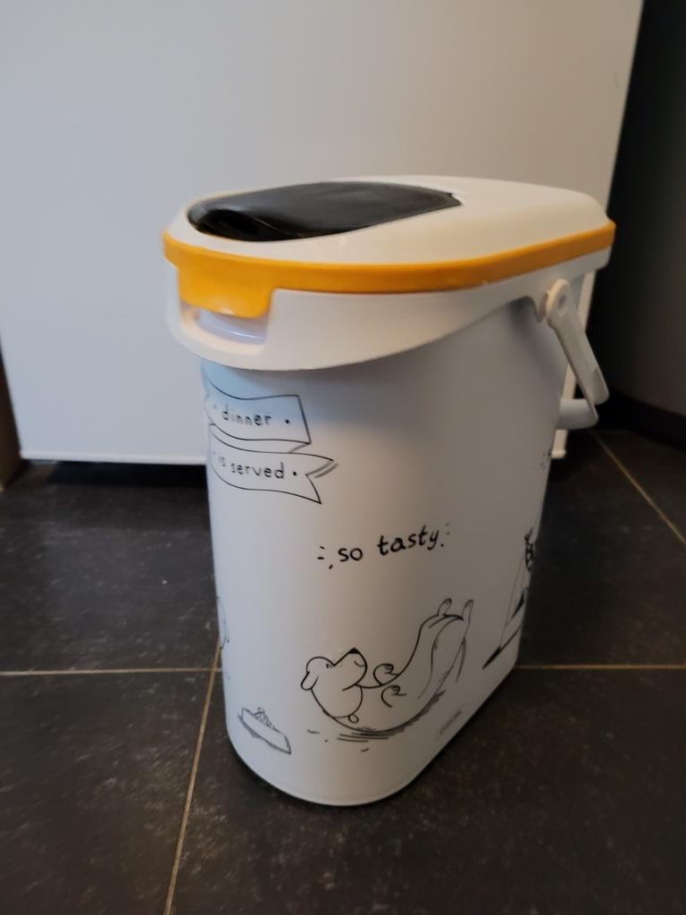 Dierenvoer bewaarbak, Ophalen of Verzenden, Hond