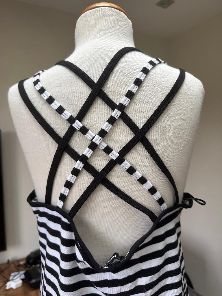 MEXX body zwart /wit met gekruiste bandjes NIEUW maat XL D30, Mexx, Ophalen of Verzenden, Overige kleuren, Body of Korset