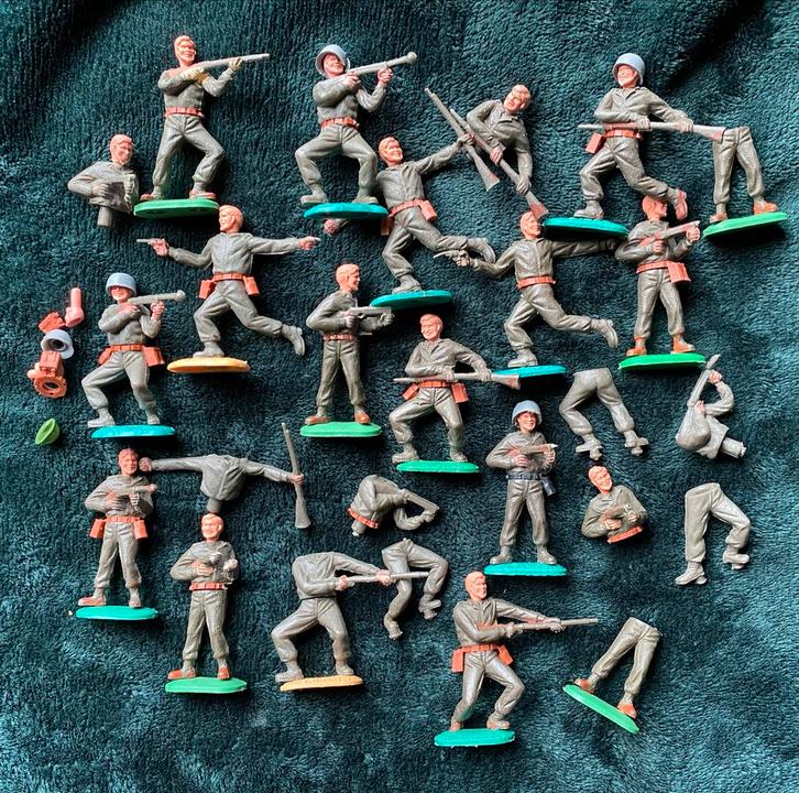 Timpo Soldaten Leger Militaire Figuurtjes 1:32 Oorlog Speelg, Verzamelen, Poppetjes en Figuurtjes, Gebruikt, Ophalen of Verzenden