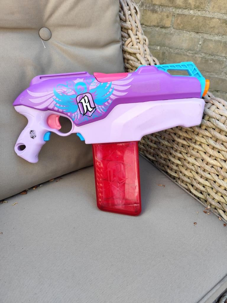 Nerf Rebelle Heartbreaker Bow Blaster met pijlen, Ophalen, Gebruikt