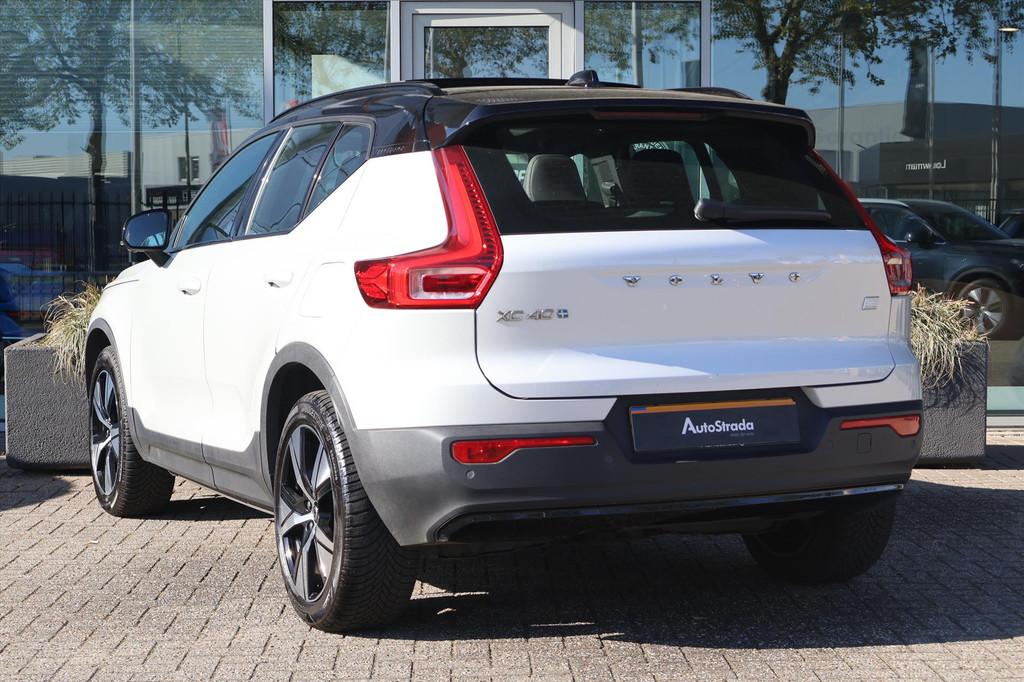 Volvo Xc40 P8 408pk AWD Pure Electric R-DESIGN I Pano I Warm, Gebruikt, Met garantie (alle), Wit, Origineel Nederlands