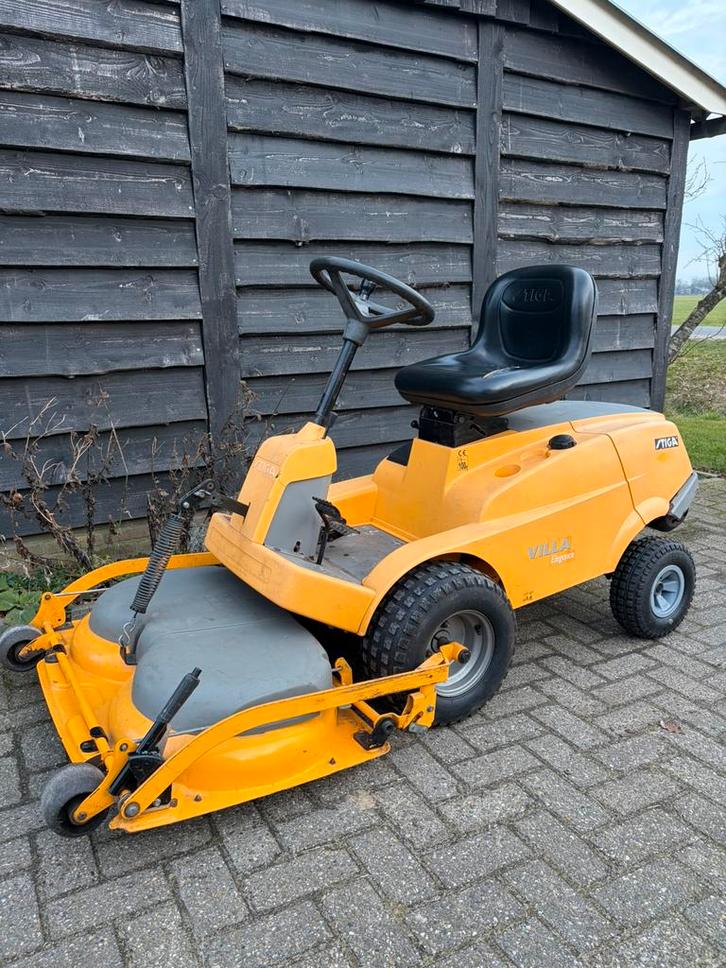 Stiga Villa Elegance hydrostaat, Tuin en Terras, Zitmaaiers, Gebruikt, 90 tot 120 cm, Elektrische starter, Ophalen