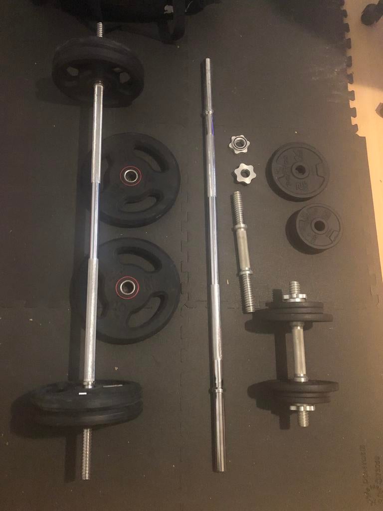 Compleet Gewicht Set 80kg: dumbells en barbells + gewichten, Sport en Fitness, Fitnessmaterialen, Ophalen, Gebruikt, Armen, Halterset