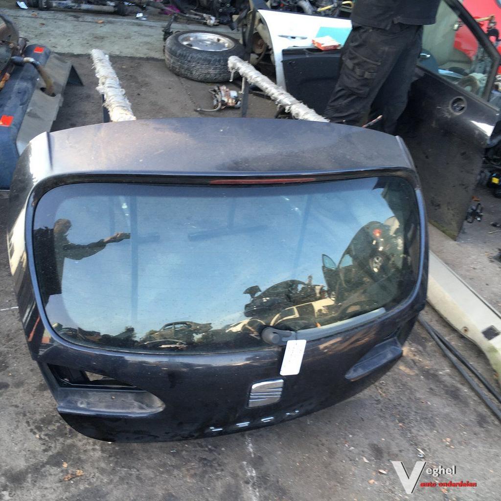 Seat Leon 2.0 fsi 5 drs 2005 2500052 Achterklep  LC9Z, Auto-onderdelen, Carrosserie en Plaatwerk, Ophalen, Gebruikt, -, Achter