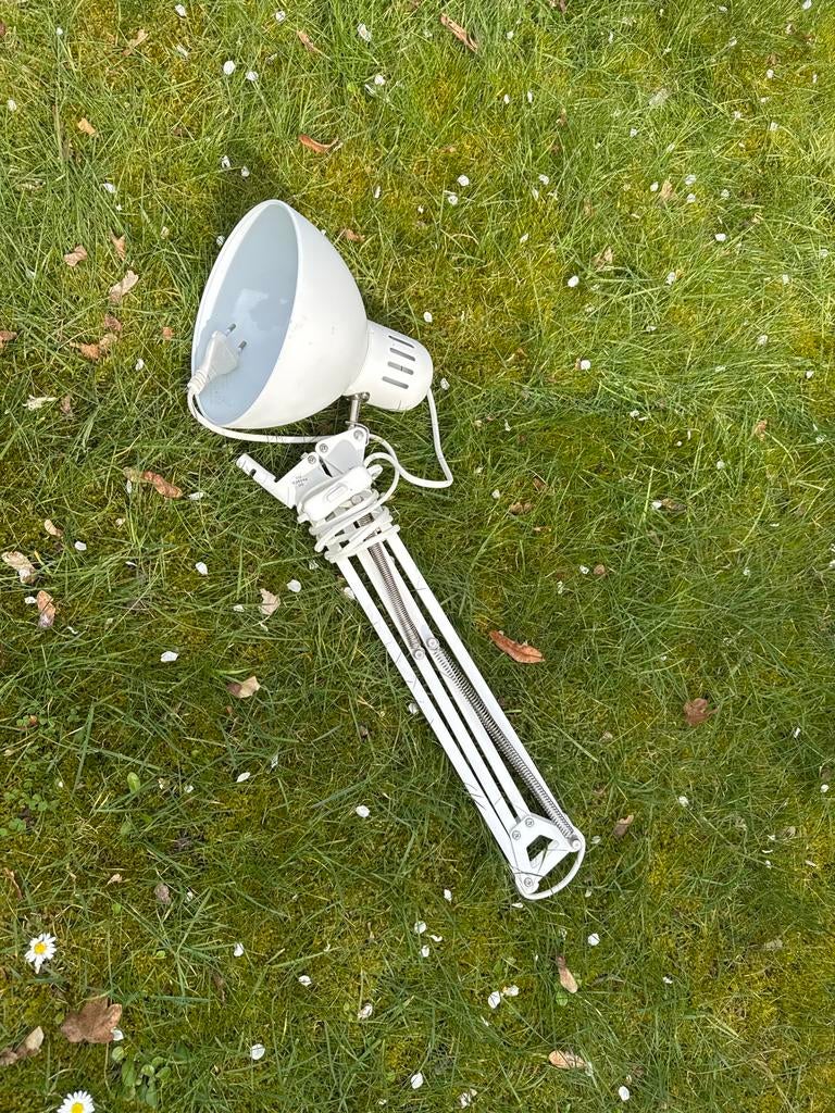 Witte bureaulamp met verstelbare arm, Ophalen, Gebruikt, Metaal, Minder dan 50 cm