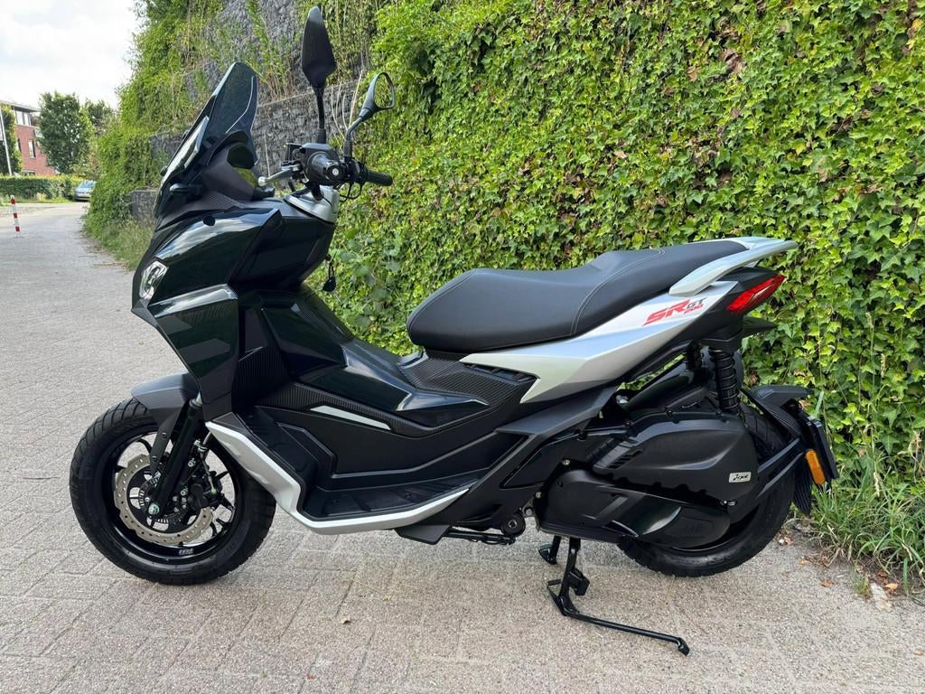 Aprilia SR GT 200 Sport NIEUW STAAT 1.750km BETAAL met in3, Motoren, Motoren | Aprilia, Info@vdstweewielers.nl, Bedrijf, A, 174 cc
