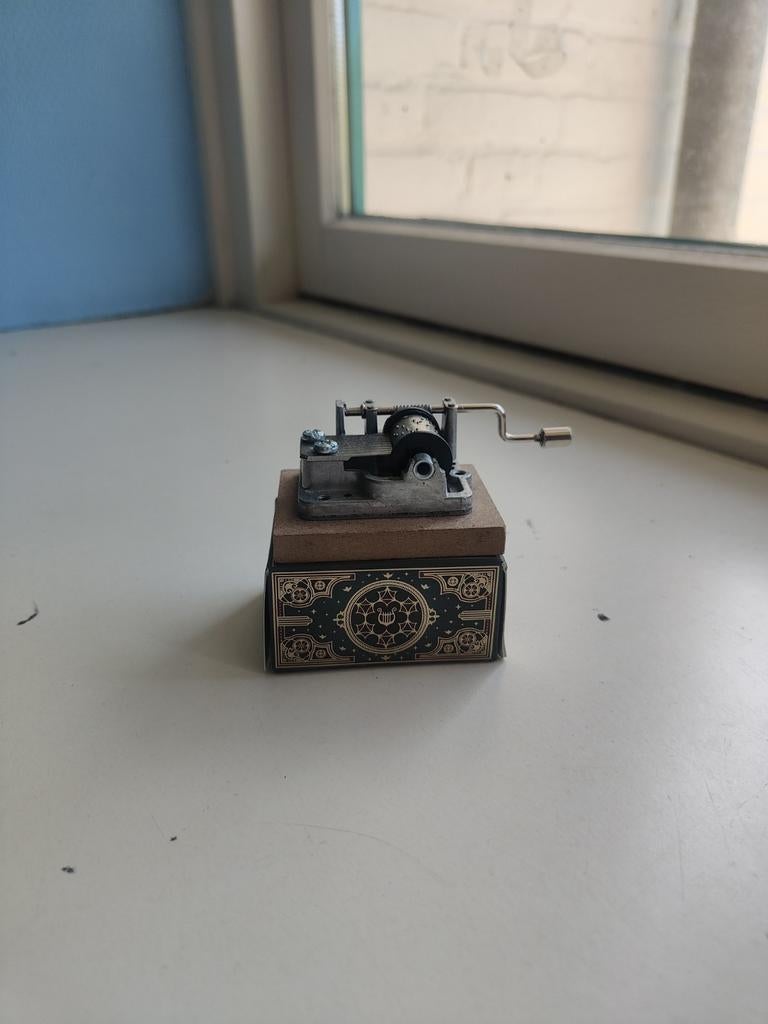 Miniatuur Muziekdoosje - Dans Macabre, Muziek en Instrumenten, Ophalen of Verzenden, Gebruikt