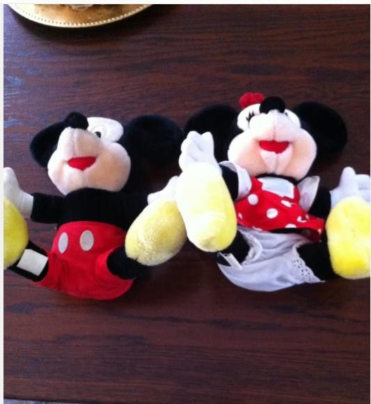 Mickey en Minnie Mouse H 30 cm set, Ophalen, Mickey Mouse, Zo goed als nieuw, Beeldje of Figuurtje