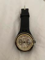 Stijlvol Swatch Swiss Polshorloge met Zwarte Band, Kunststof, Gebruikt, Polshorloge, Swatch