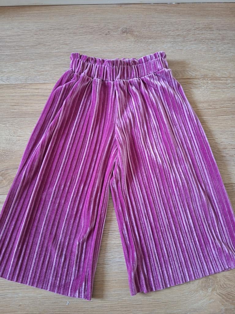 Geweldige broek met wijde pijpen van Z8 maat 92!, Kinderen en Baby's, Kinderkleding | Maat 92, Broek, Meisje, Z8, Ophalen of Verzenden