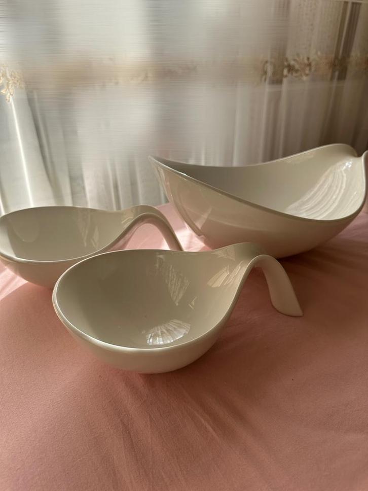 Villeroy & Boch Flow Schaal, Huis en Inrichting, Keuken | Servies, Zo goed als nieuw, Schaal of Schalen, Overige stijlen, Porselein