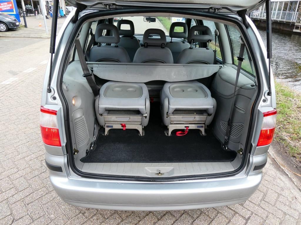 Ford Galaxy 2.0-8V 7-Persoons Airco 2e eigenaar APK 2027 RUI, Auto's, Voorwielaandrijving, 1998 cc, Stof, 4 cilinders