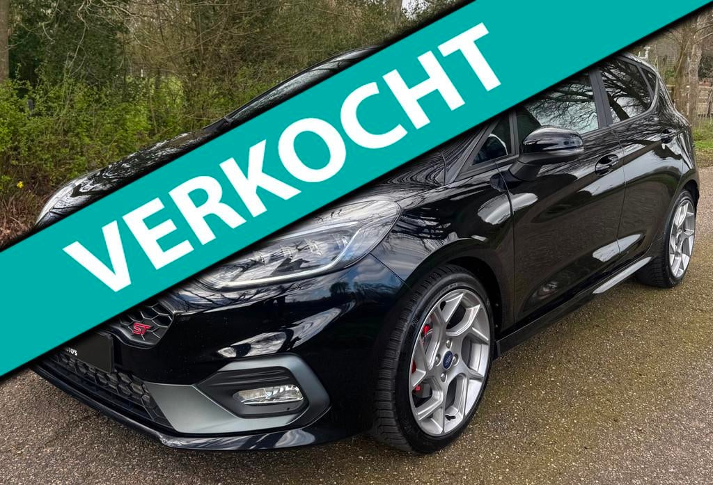 Ford Fiesta 1.5 EcoBoost ST-3 PERFORMANCE 2019 200PK RECARO, Auto's, Ford, Voorwielaandrijving, Gebruikt, Zwart, Origineel Nederlands