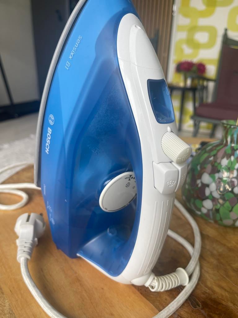 Bosch Sensixx B1 strijkijzer, Ophalen of Verzenden, Niet werkend, Strijkijzer met snoer