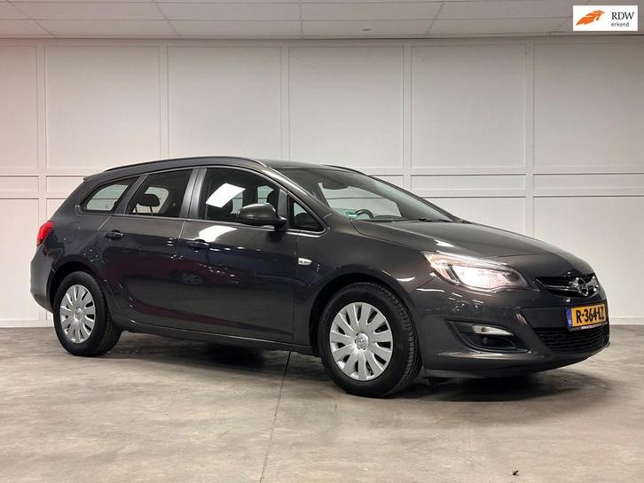 Opel Astra Sports Tourer 1.4 Turbo Edition / 2015 / Airco /, Auto's, Opel, Bedrijf, Te koop, Astra, ABS, Airbags, Airconditioning