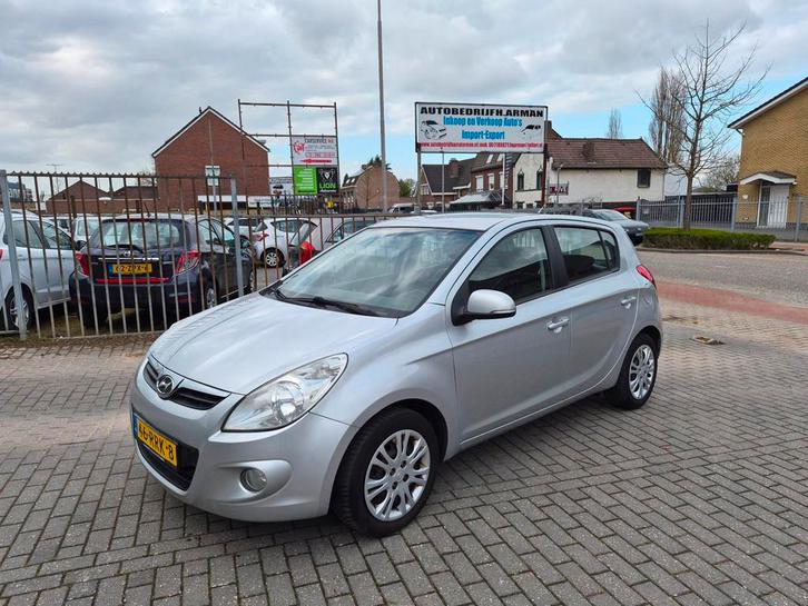 Hyundai I20 1.4i i-Catcher, Auto's, Hyundai, Bedrijf, Te koop, i20, ABS, Airbags, Airconditioning, Boordcomputer, Centrale vergrendeling