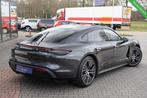 Porsche Taycan|Org NL NAP|1ste Eig|Clanck Audio|SportStoelen, Auto's, Porsche, Automaat, Achterwielaandrijving, Gebruikt, Beige