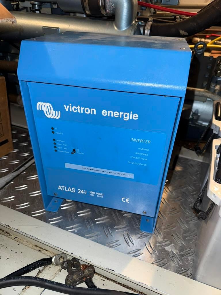 Victron atlas 24 volt 1600 watt omvormer, Ophalen, Zo goed als nieuw, Overige typen