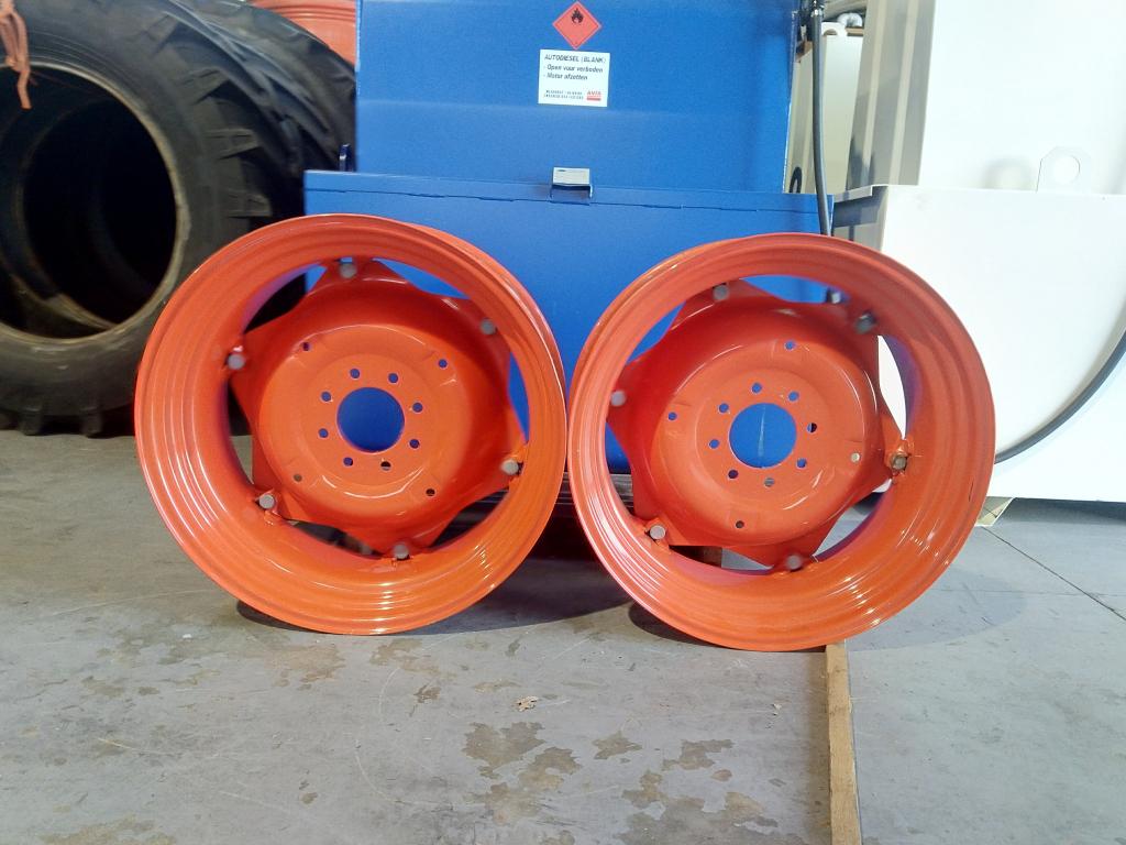 13 x 30 Inch Velgen 8 gaats boutafstand 203 mm, Zakelijke goederen, Agrarisch | Onderdelen | Banden, Velgen en Assen, Niet ingevuld